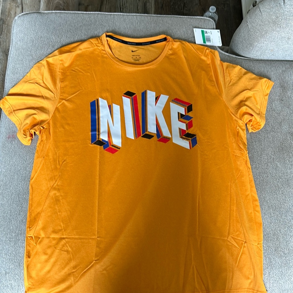 NWT men’s Nike XL
